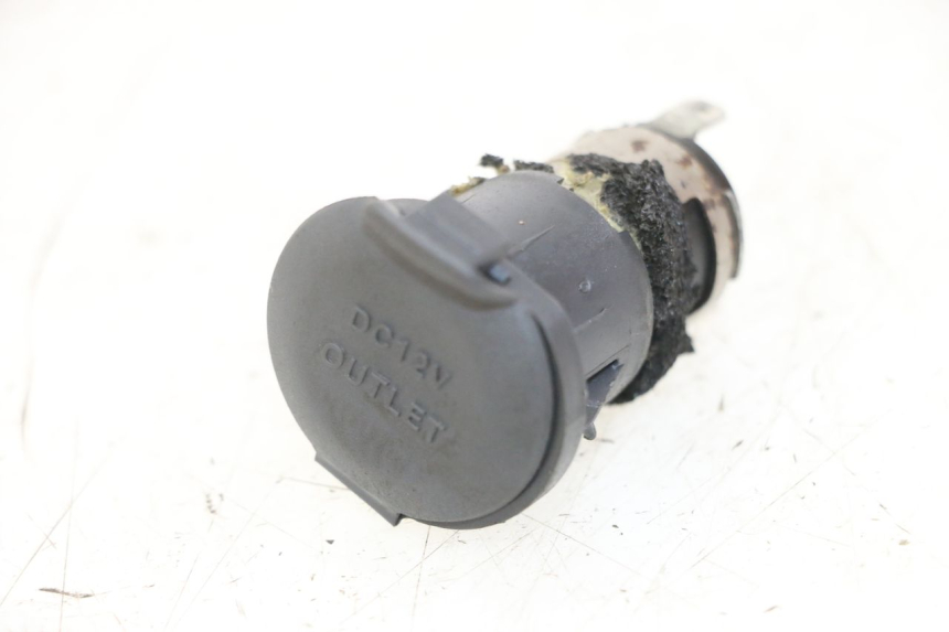 photo de CIGAR LIGHTER SOCKET SUZUKI BURGMAN 125 (2018 - 2021) - Component detail
