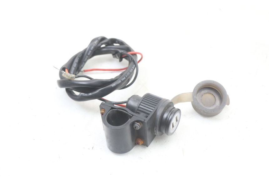 photo de CIGAR LIGHTER SOCKET YAMAHA XJ6 ABS 600 (2008 - 2016) - Main view