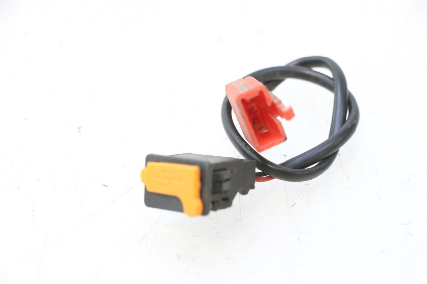 photo de USB SOCKET WAYSCRAL E-START 1 (2018 - 2022) - Component detail