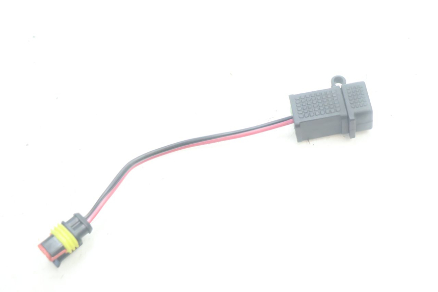 photo de USB SOCKET PIAGGIO MP3 500 (2016 - 2018) - Main view