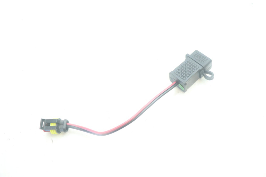 photo de USB SOCKET PIAGGIO MP3 500 (2016 - 2018) - Alternative perspective