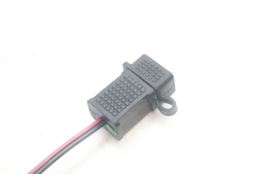 photo de USB SOCKET PIAGGIO MP3 500 (2016 - 2018) - Technical close-up