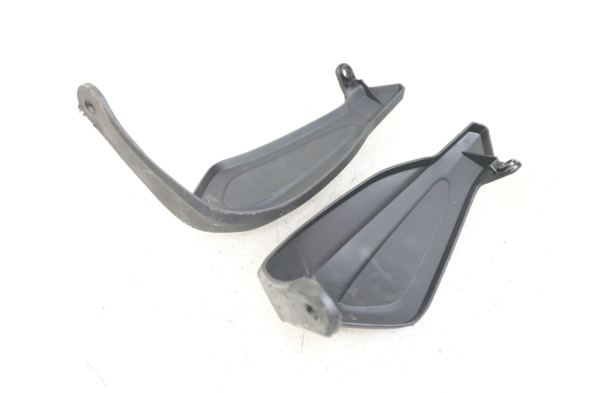 photo de HAND GUARDS SYM CROX 4T 50 (2016 - 2023) - Component detail