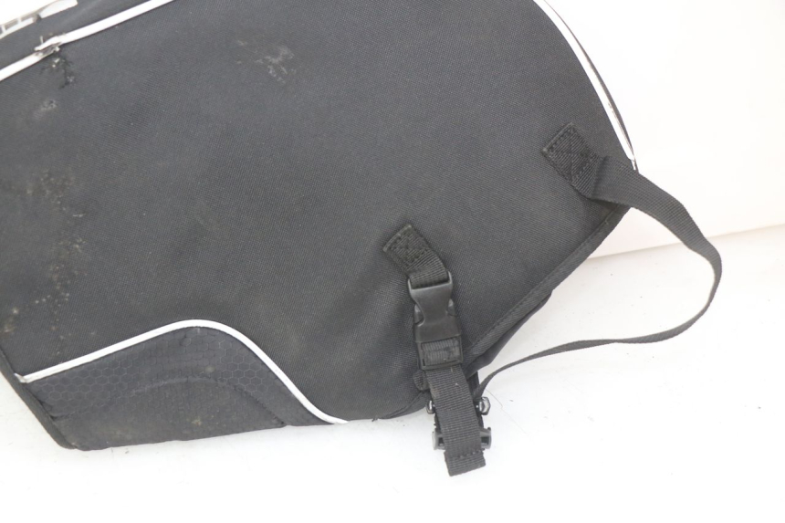 photo de HAND GUARDS YAMAHA D'ELIGHT DELIGHT 115 (2013 - 2017) - Technical close-up