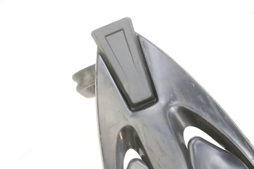 photo de HANDGUARDS RIEJU MRT 50 (2018 - 2021) - Surface and material condition