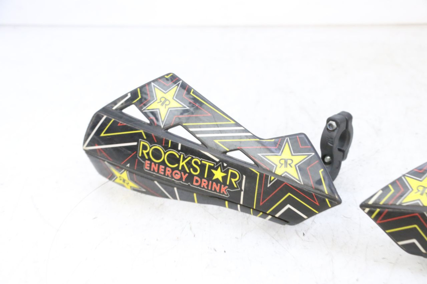 photo de HANDGUARDS GILERA SMT SUPERMOTARD 50 (2009 - 2017) - Fixing points details