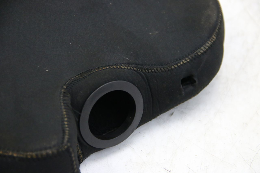 photo de HAND GUARDS PIAGGIO XEVO - X EVO 125 (2007 - 2017) - Technical close-up