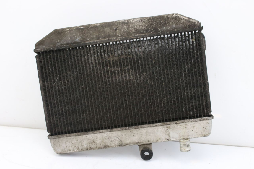 photo de RADIATOR SUZUKI AN BURGMAN 400 (2006 - 2010) - Technical close-up