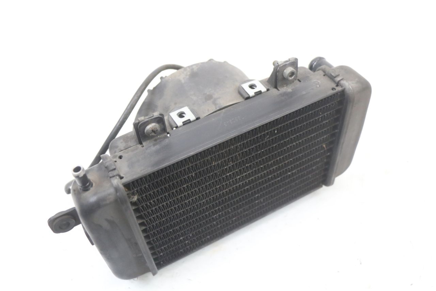 photo de RADIATOR BMW C1 125 (2000 - 2003) - Alternative perspective