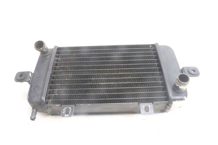 photo de RADIATOR BMW C1 125 (2000 - 2003) - Technical close-up