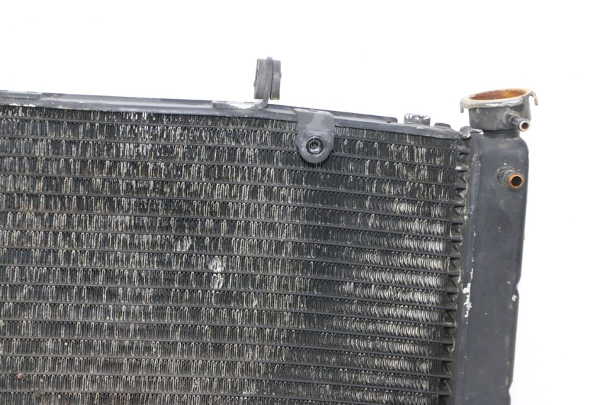 photo de COOLANT RADIATOR HONDA CBR RR FIREBLADE 900 (1992 - 1994) - Focus on structure