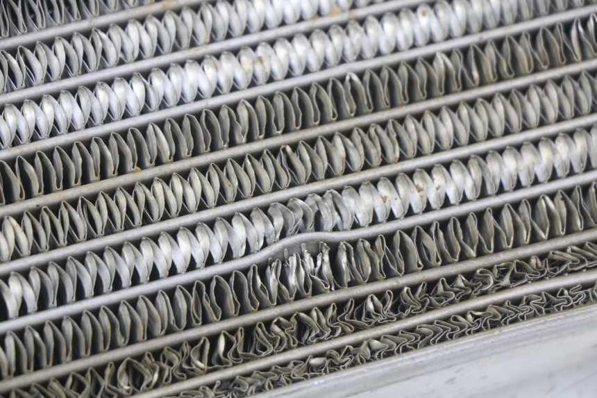 photo de RIGHT RADIATOR HONDA CRF CR-F 450 (2009 - 2012) - Component zoom