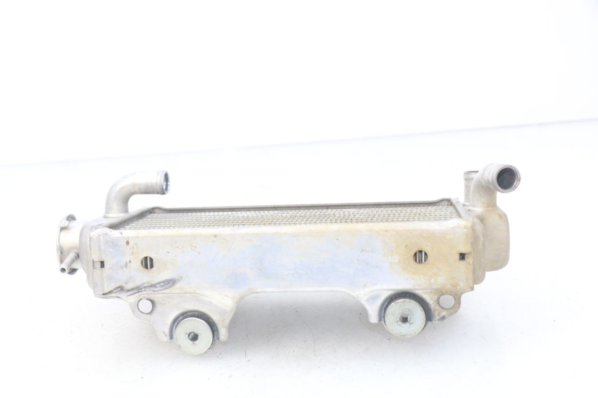 photo de RIGHT RADIATOR SUZUKI RM-Z RMZ 250 (2010 - 2016) - Zoom on usage condition