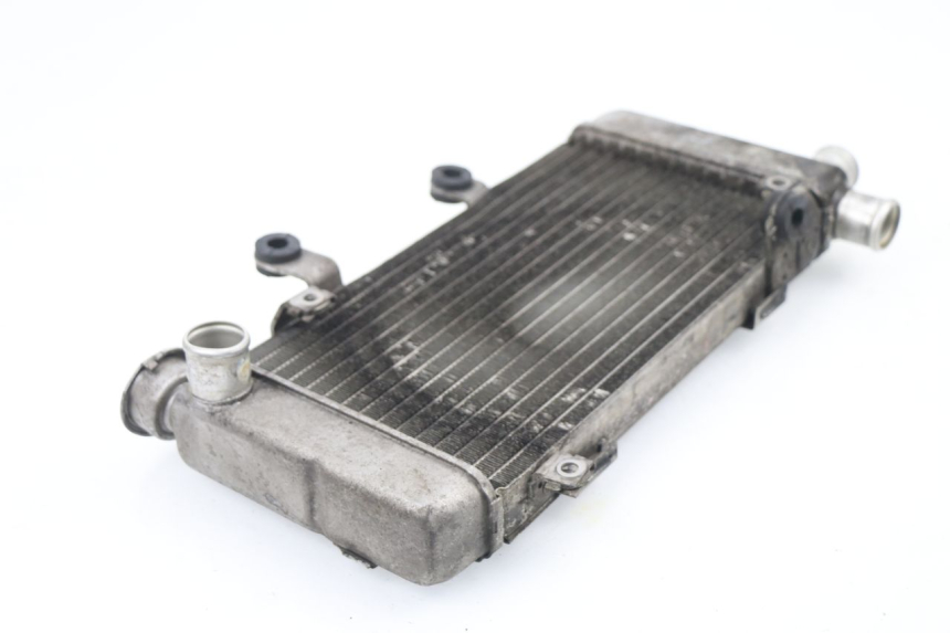 photo de RIGHT COOLANT RADIATOR HONDA VTR F FIRESTORM 1000 (1997 - 2001) - Product overview