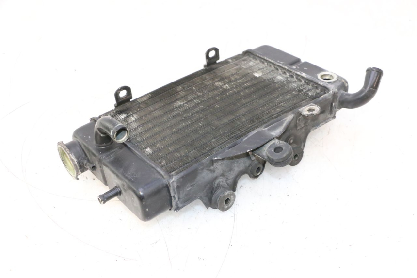 photo de RIGHT COOLANT RADIATOR HONDA XRV AFRICA TWIN 750 (1990 - 1992) - Additional view of the item