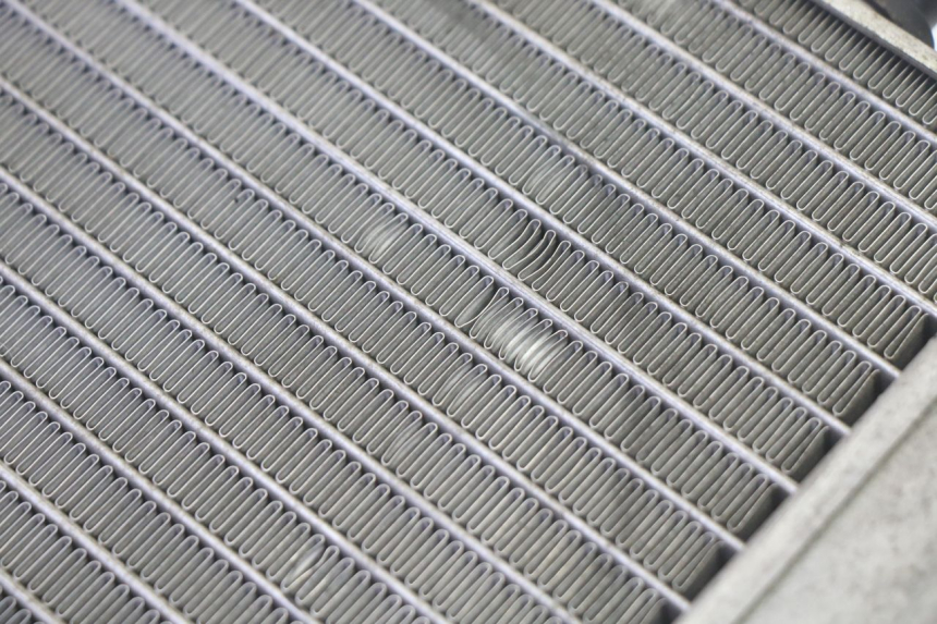 photo de RADIATOR HONDA FES S-WING SWING ABS 125 (2007 - 2015) - Surface and material condition