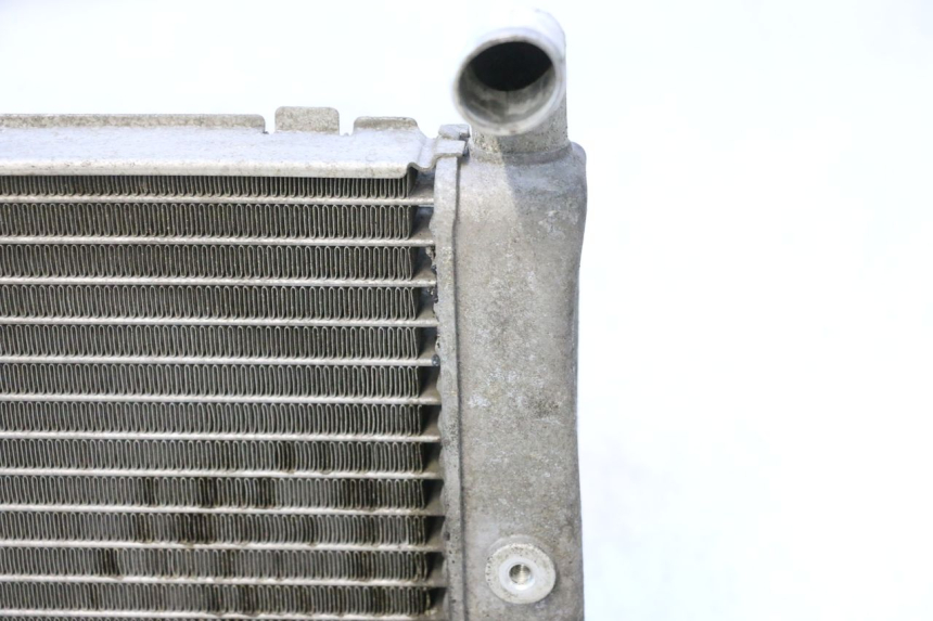 photo de COOLANT RADIATOR HONDA FJS SILVER WING SILVERWING 400 (2005 - 2008) - Alternative perspective