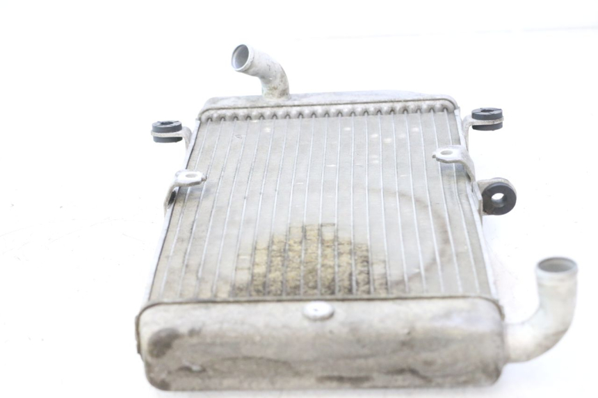 photo de COOLANT RADIATOR HONDA FJS SILVER WING SILVERWING 400 (2005 - 2008) - Fixing points details