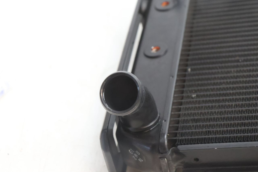 photo de COOLANT RADIATOR YAMAHA FZ8 800 (2010 - 2016) - Surface and material condition