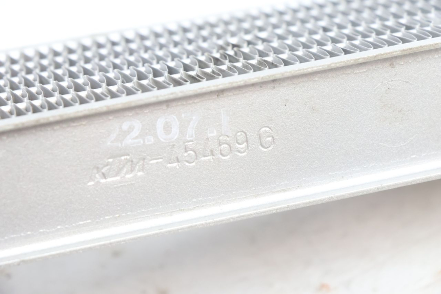 photo de LEFT COOLANT RADIATOR PEUGEOT LUDIX BLASTER 50 (2006 - 2014) - Component zoom