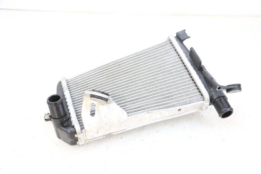 photo de LEFT COOLANT RADIATOR BMW R GS 1250 (2021 - 2024) - Additional view of the item