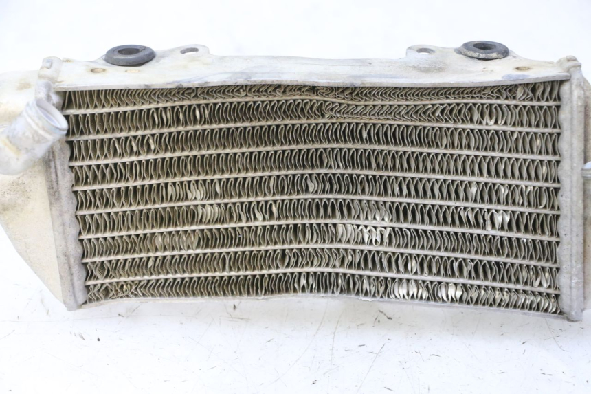 photo de LEFT COOLANT RADIATOR KTM SX 85 (2013 - 2017) - Zoom on usage condition