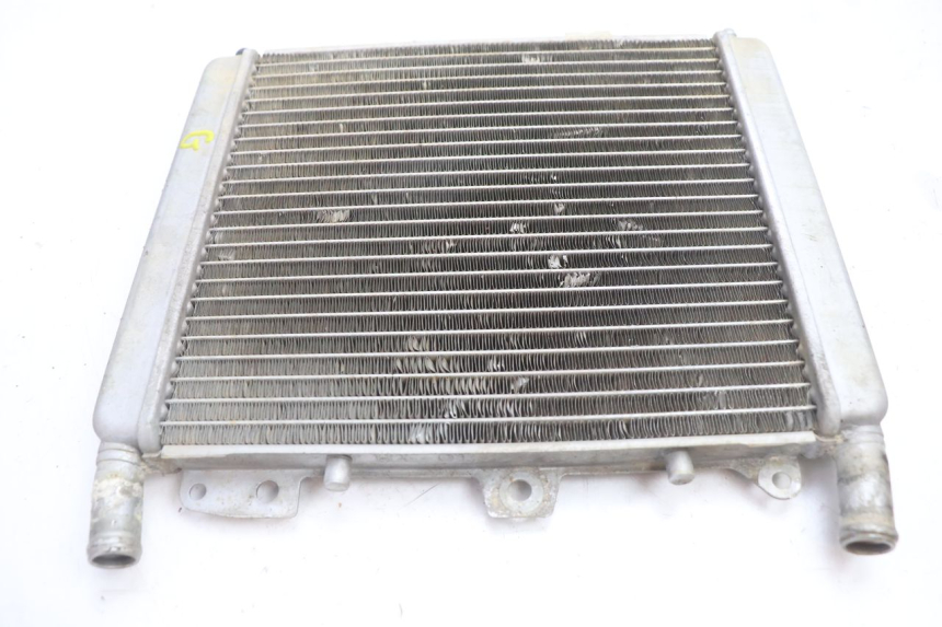 photo de LEFT COOLANT RADIATOR BOOM TRIKE FUN 500 (2004 - 2010) - Fixing points details