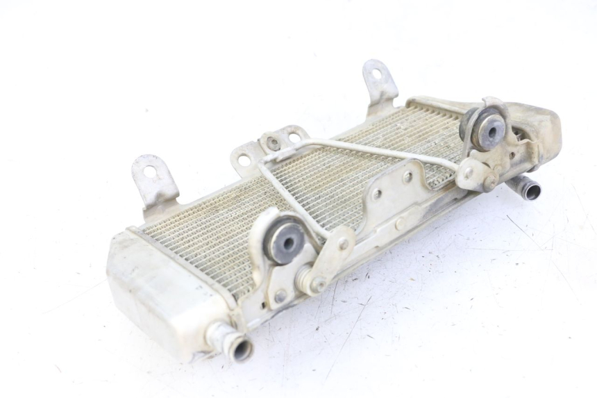 photo de LEFT COOLANT RADIATOR YAMAHA YZ-F YZF 250 (2007 - 2013) - Zoom on usage condition