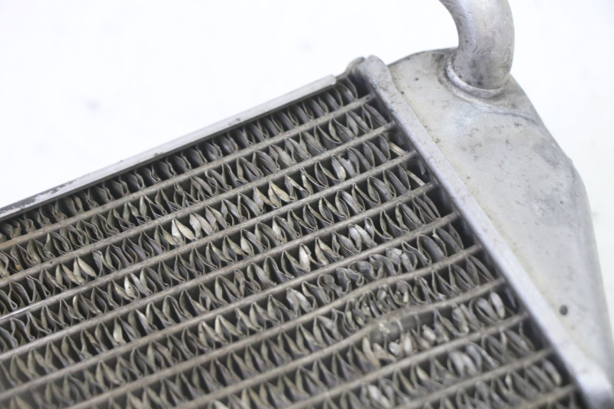 photo de LEFT COOLANT RADIATOR YAMAHA YZ 125 (1998 - 2005) - Zoom on usage condition