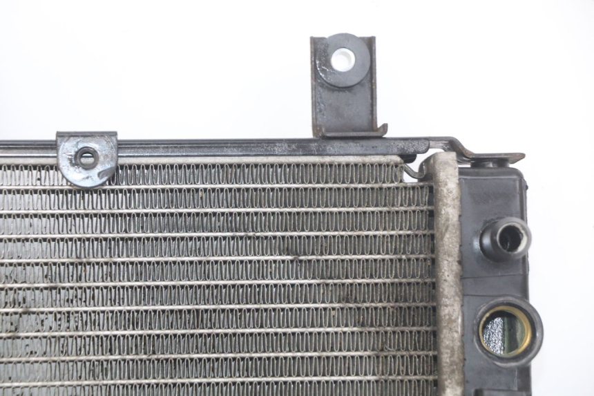 photo de RADIATOR SYM GTS EFI 125 (2012 - 2016) - Surface and material condition