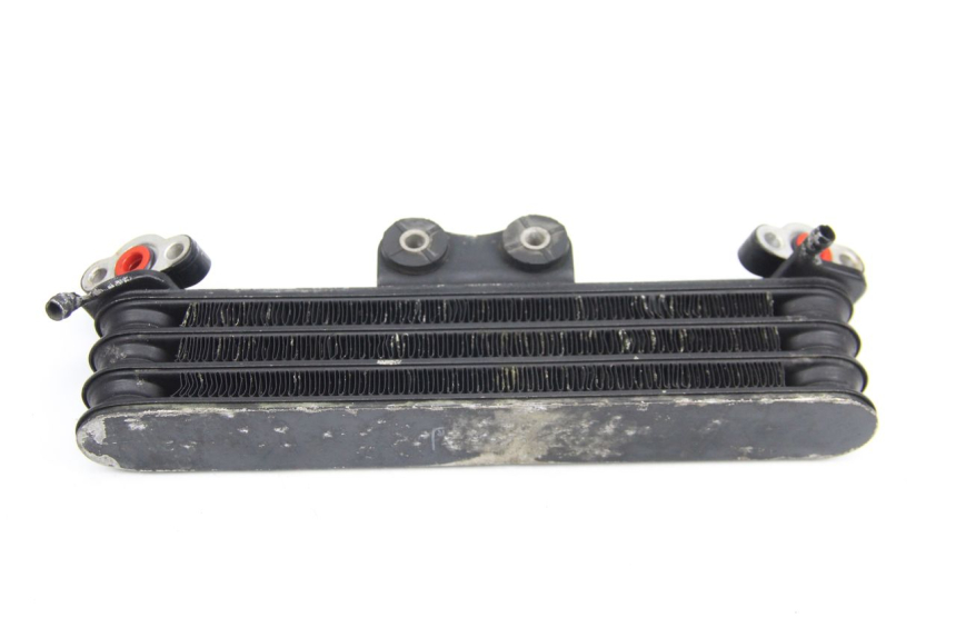 photo de OIL RADIATOR HONDA CBR F SC21 1000 (1986 - 1992) - Alternative perspective