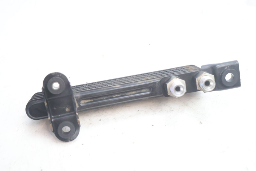 photo de OIL RADIATOR SUZUKI DR S 600 (1985 - 1989) - Technical close-up