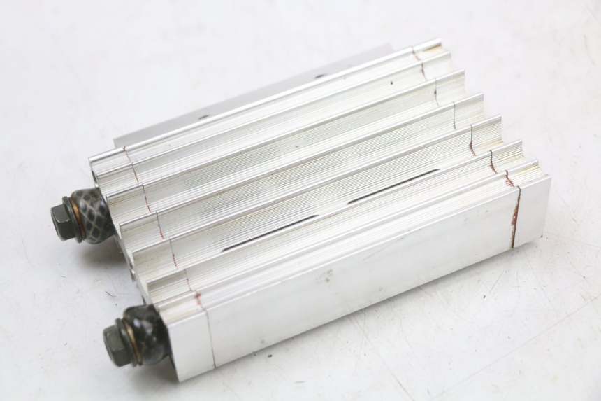 photo de OIL RADIATOR KSR RACING DRIFT 140 - Technical close-up