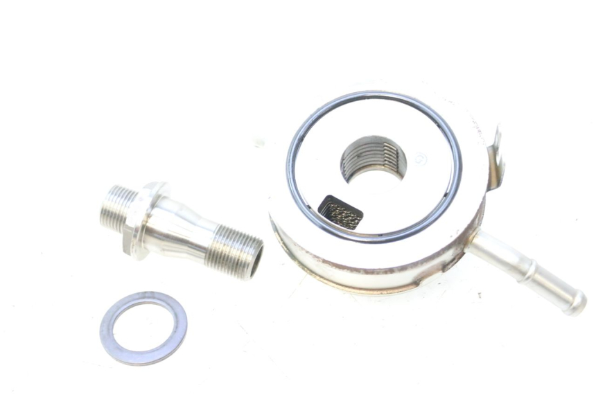 photo de OIL RADIATOR HONDA FJS SILVER WING SILVERWING 400 (2005 - 2008) - Zoom on usage condition