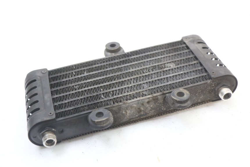 photo de OIL RADIATOR KAWASAKI ZR7 ZR-7 S 750 (1999 - 2004) - Zoom on usage condition