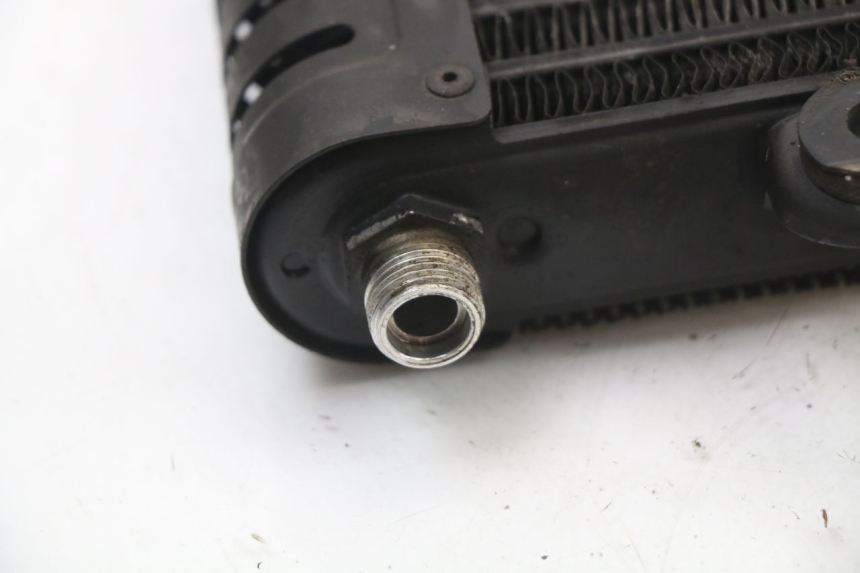 photo de OIL RADIATOR KAWASAKI ZR7 ZR-7 S 750 (1999 - 2004) - Alternative perspective