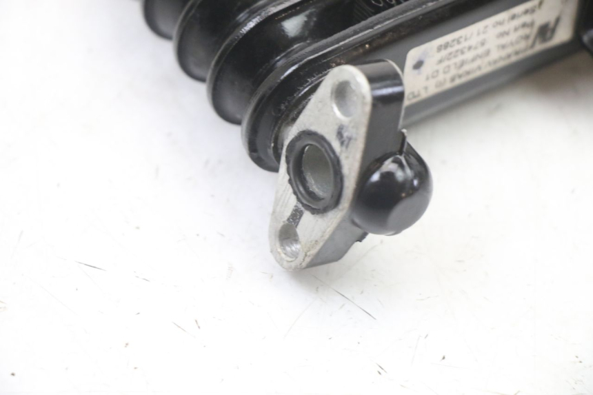 photo de OIL RADIATOR ROYAL ENFIELD HYMALAYAN 410 (2016 - 2023) - Technical close-up