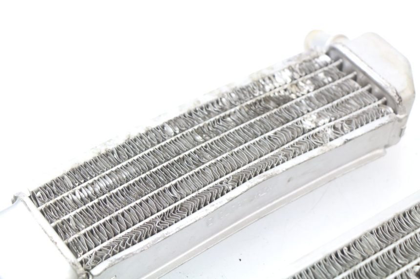 photo de COOLANT RADIATOR PEUGEOT LUDIX BLASTER 50 (2006 - 2014) - Fixing points details