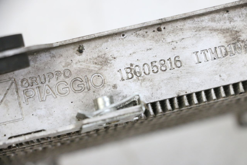 photo de COOLANT RADIATOR PIAGGIO MP3 HPE 300 (2019 - 2026) - Zoom on usage condition