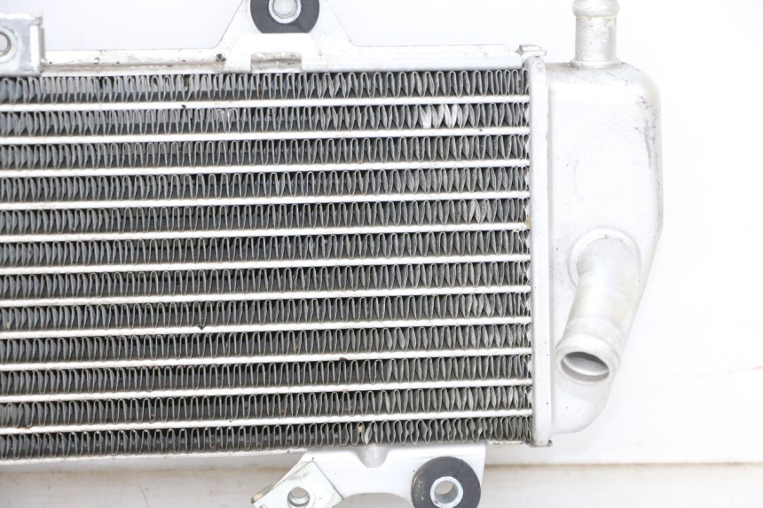 photo de COOLANT RADIATOR PIAGGIO MP3 HPE 300 (2019 - 2026) - Markings and original references