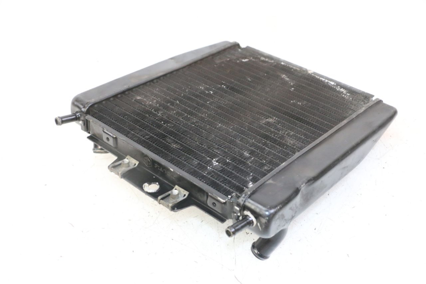photo de RADIATOR PIAGGIO MP3 LT 400 (2007 - 2012) - Product overview