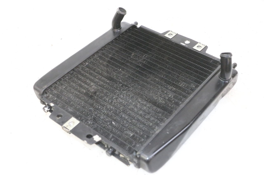 photo de RADIATOR PIAGGIO MP3 LT 400 (2007 - 2012) - Surface and material condition