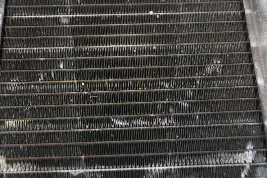 photo de COOLANT RADIATOR PIAGGIO MP3 125 (2006 - 2014) - Fixing points details