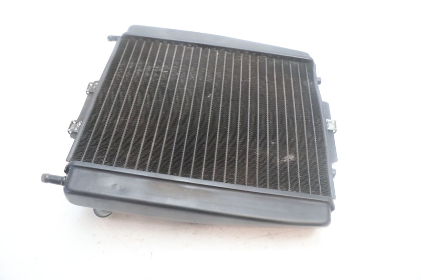 photo de COOLANT RADIATOR PIAGGIO MP3 500 (2016 - 2018) - Technical close-up