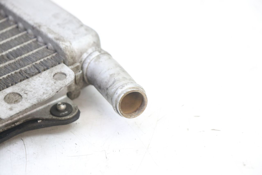 photo de RADIATOR GILERA NEXUS 125 (2009 - 2013) - Fixing points details