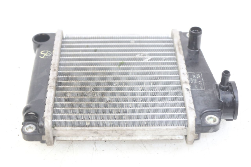 photo de RADIATOR HONDA NHX LEAD 110 (2008 - 2010) - Alternative perspective