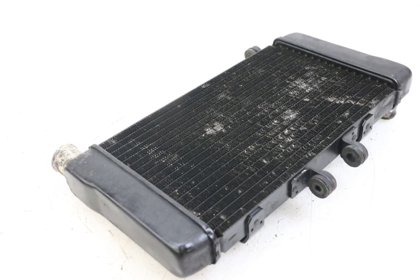 photo de RADIATOR HONDA NTV DEAUVILLE 650 (1998 - 2001) - Surface and material condition