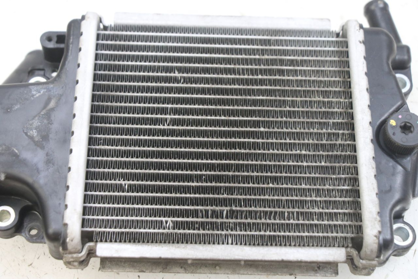 photo de RADIATOR HONDA PCX (JF47) 125 (2012 - 2013) - Zoom on usage condition