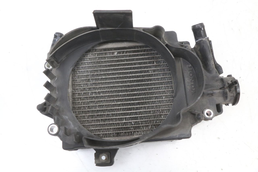 photo de COOLANT RADIATOR HONDA SH ABS 125 (2012 - 2017) - Alternative perspective