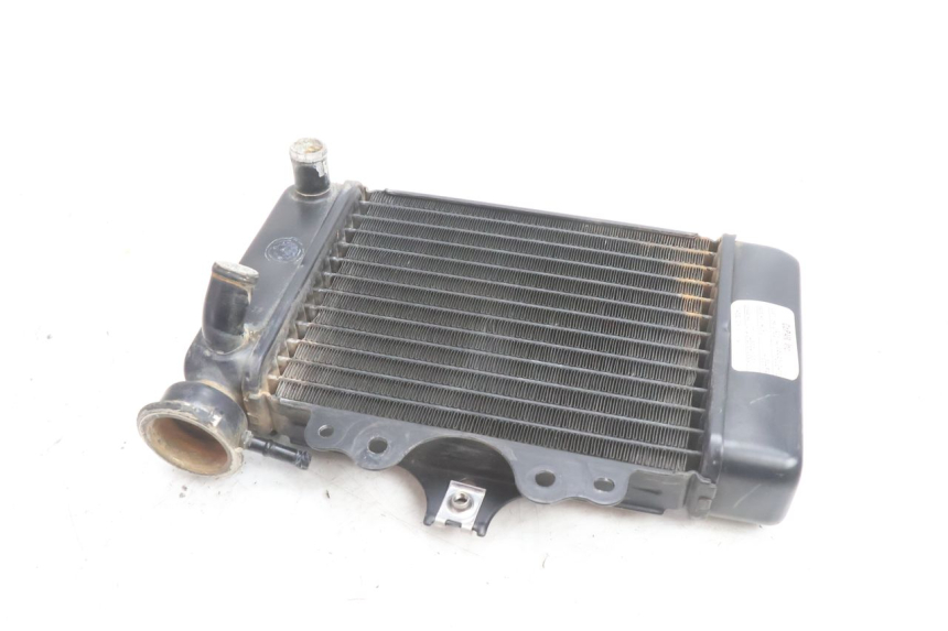 photo de COOLANT RADIATOR HONDA SH 125 (2001 - 2003) - Technical close-up